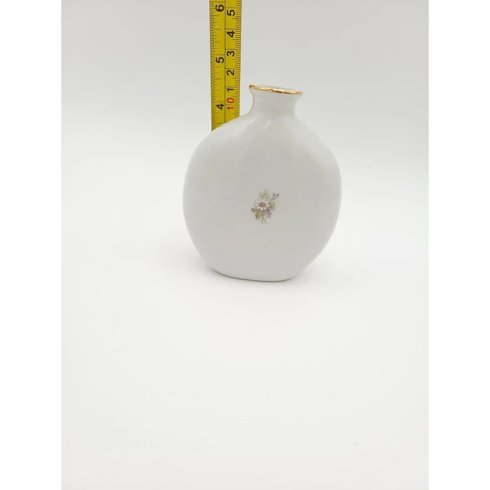 Vintage Mother Vase by Papel Daisy Flowers White With Gold Accents Made In Japan